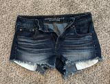 Low Rise Shorts Photo 0