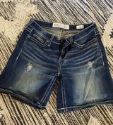 Buckle  Denim Shorts Photo 0