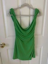 Green Dress Photo 0