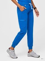 FIGS Scrub Pants Photo 0