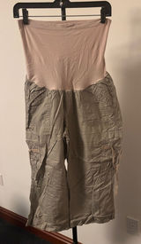Oh Baby by Motherhood Beige Maternity Capri Cargo Pants Photo 0