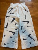 Nike Fleece Sweatpants High-Waisted Photo 0