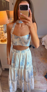 Blue and white skirt set Photo 0
