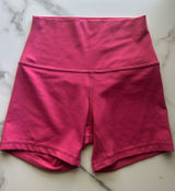 Lululemon Align Shorts Photo 0