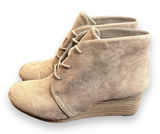 Dr‎ Scholls Boots Womens 7 M Dakota Casual Lace Up Wedge Ankle Bootie Biege Photo 0