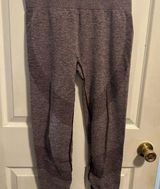 Victoria Secret seamless leggings size large Photo 0