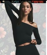 Skims Soft Smoothing Seamless off the shoulder top Eclipse Large NWT Photo 0
