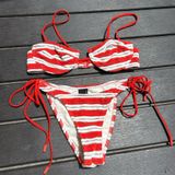 Triangl Bikini Photo 0