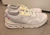 On Running White Low Photo 0