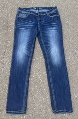 Ariya Women's Dark Wash‎ Distressed Emroidered Straight Leg SZ 9/10 Western Photo 0