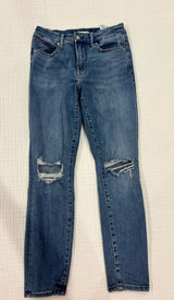 Good American Distressed Skinny Jeans Photo 0