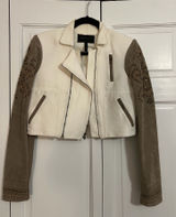 BCBGMAXAZRIA cream leather jacket with suede sleeves and embroidery. Size M #leatherjacket #embroidery Photo 0