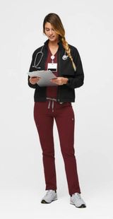 Burgundy FIGS scrub set Photo 0