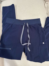 FIGS Scrubs Set Photo 0