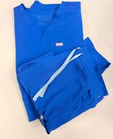 FIGS Scrub Set Catarina XS & Yola Skinny XS Royal Blue‎ Photo 0