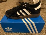 Black Adidas Spezial  Photo 0