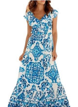 Alexia Admor Size L Blue White Majolica Mediterranean Floral Ruffle V-Neck Dress Photo 0