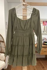 Green Long Sleeve Dress Photo 0