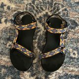 Teva sandals Aztec pattern  Photo 0