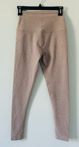 Beyond Yoga Caught in the Midi Light Dusty Pink 24in Workout Leggings M Photo 0
