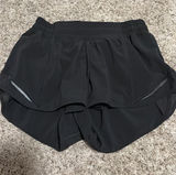 Low-Rise Lululemon 2.5" Shorts Hotty Hot Photo 0