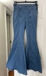 Bell Bottom Jeans Photo 0