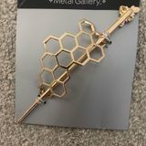 Gold honeycomb hexagon hair clip #hairaccessories Photo 0