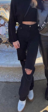 Black Jeans Photo 0