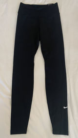 Nike Leggings NWT Black Photo 0