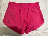 Athletes pink shorts Photo 0