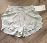 Lululemon Shorts Photo 0