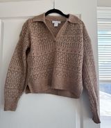 Brown sweater Photo 0