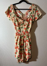 Arizona Jean Co Women's Size L Strawberry Fruit Print Pale Yellow Romper Photo 0