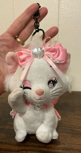 A Rare HTF Disney Store Japan Aristocats Marie Winking Plush Keychain Keyring Photo 0