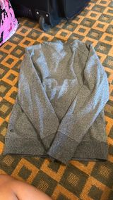 Lululemon sweater Photo 0