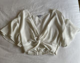 White top Photo 0
