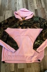 Vintage Fleece pink and camo quarter zip hooded sweatshirt Photo 0