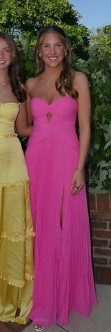 Hot pink strapless prom dress Photo 0