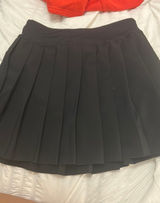 Amazon pleated skirt Photo 0