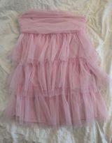 Pink ruffle dress Photo 0