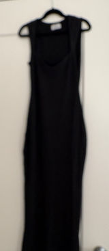 Oh Polly square neck, midi dress in black Photo 0