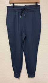 TRAVIS MATHEW Gray/Blue Drawstring Jogger Pants Photo 0