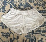 Lululemon Shorts Hotty Hot 2.5" White Photo 0