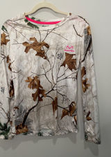 Realtree‎ White Pink Camo Long Sleeve Hunting Shirt Size Medium Photo 0