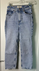 Abercrombie & Fitch The Ankle Straight Ultra High Rise‎ Jeans Light Wash 24Short Photo 0