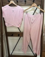 Size Small Free People Movement Hot Shot Crossover set Photo 0