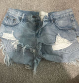 One teaspoon low rise denim shorts Photo 0