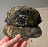 Delta Feather Hat Co. ‘Man’s Best Friend’ (Treestand) Photo 0