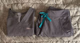 FIGS Graphite Scrub Set Photo 0