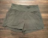 Athleta Trekkie North Hiking Shorts Olive Green Zip Pockets Size 4 Outdoor Trail Photo 0